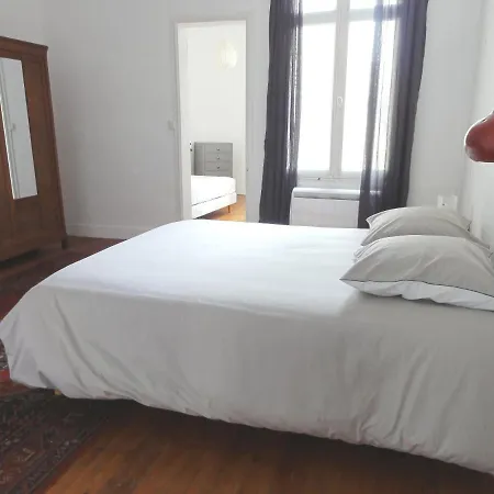 Bel 70 M2 Centre Ville Et Au Calme Appartamento *